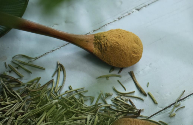 近年来，哪些植物提取物更具有高市场应用潜力？
